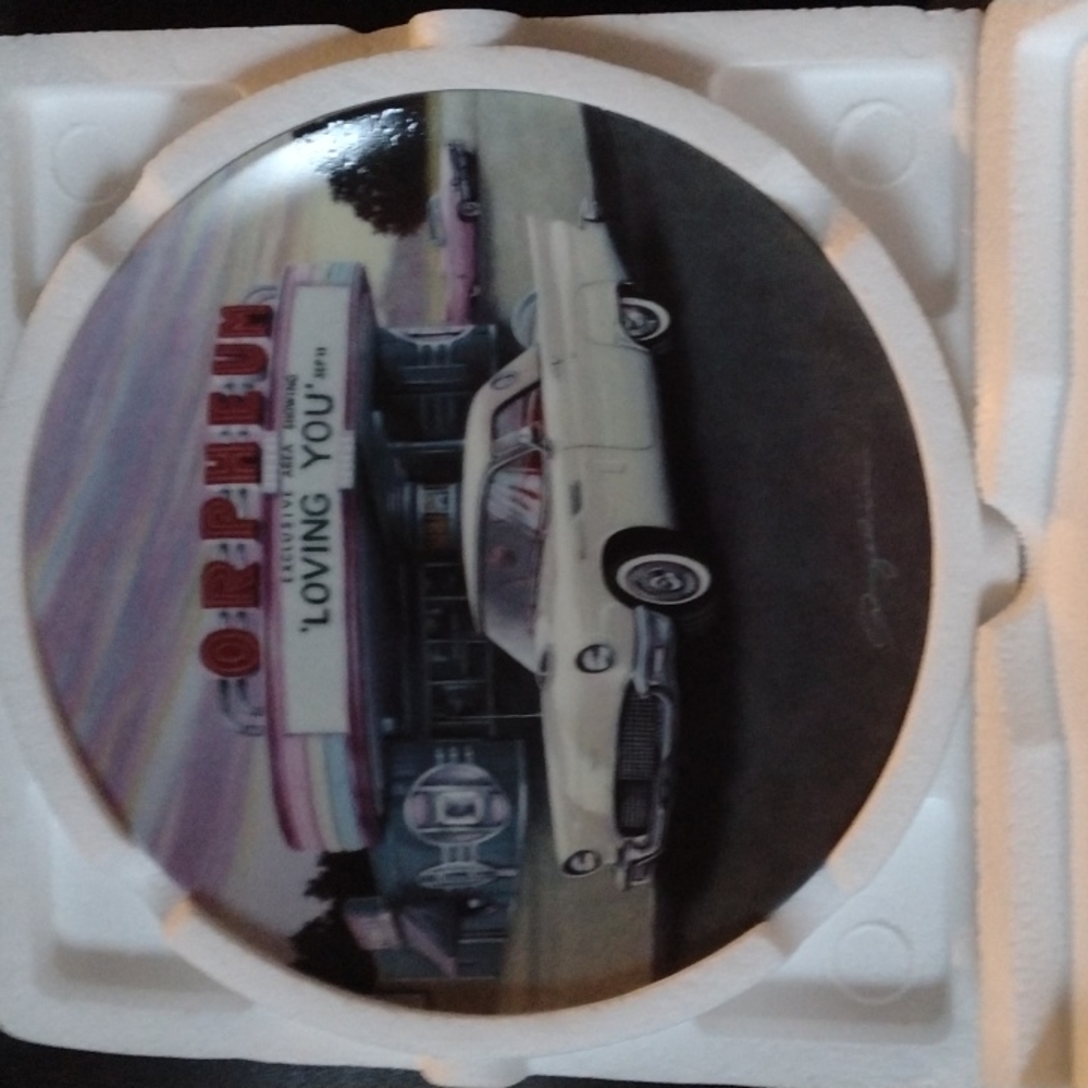 1957 White T-Bird glass collector plate by : George Angelina no. 1373